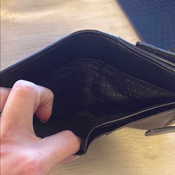 Burberry Checkered Wallet - Picture 11 of 11